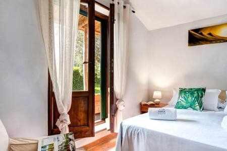 Gocce Villas - Villa De Flores Country Style Villa With Pool Масса-Лубренсе Екстер'єр фото