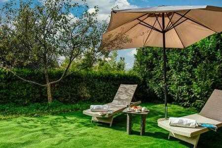 Gocce Villas - Villa De Flores Country Style Villa With Pool Масса-Лубренсе Екстер'єр фото