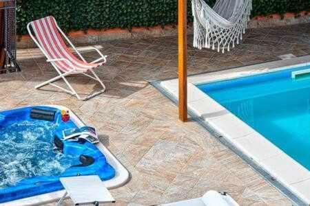 Gocce Villas - Villa De Flores Country Style Villa With Pool Масса-Лубренсе Екстер'єр фото